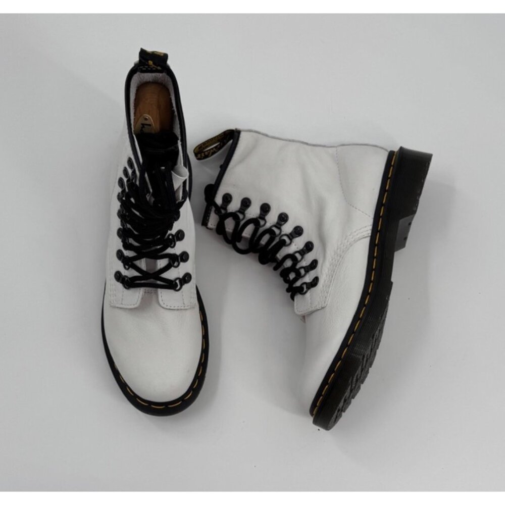 Dr. Martens 1460 White Leather Lace-Up Boots Womens Size 8 US / 6 UK / 39 EU